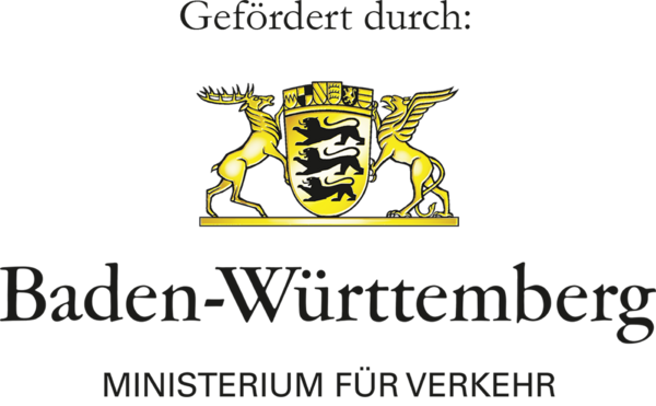 Logo: gefördert durch das Ministerium für Verkehr Das Bild zeigt das Wappen von Baden-Württemberg, umgeben von zwei goldenen Löwen. Darunter steht der Text "Gefördert durch: Baden-Württemberg MINISTERIUM FÜR VERKEHR".