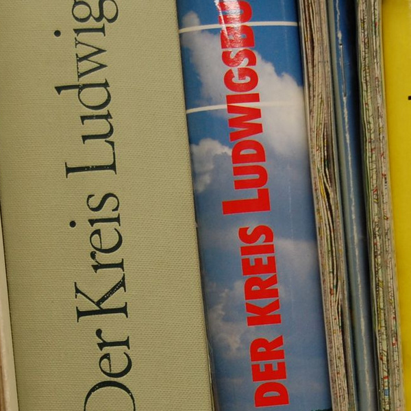 Bereichsbild für Seite: Online-Katalog der Fachbibliothek und der Kreisergänzungsbücherei