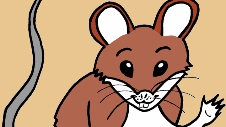 Eine cartoonartige Maus mit braunem und weißem Fell sitzt aufrecht. Sie hat große, runde Ohren und lächelt freundlich, während sie mit einer Pfote winkt. Der Hintergrund ist ein einfarbiges Beige.