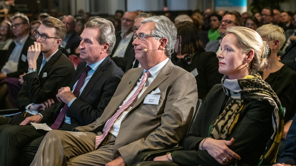Klimaforum hat begonnen