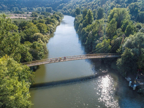 Radfahrer am Neckar / Foto: Jan Bürgermeister Radfahrer am Neckar / Foto: Jan Bürgermeister