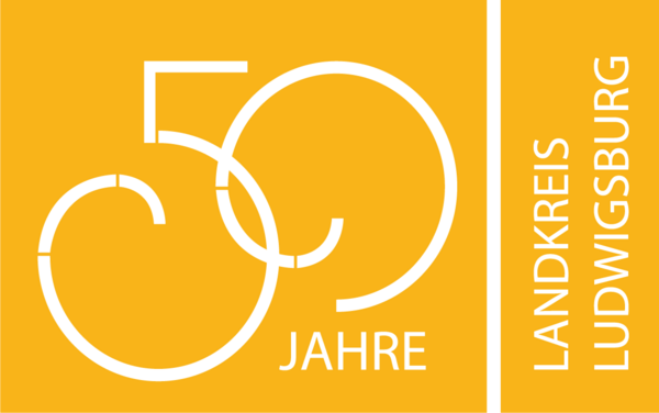 Logo zum 50-jährigen Jubiläum des Landkreises Ludwigsburg. Es zeigt die Zahl „50“ und das Wort „JAHRE“ in weißem Schriftzug auf einem gelben Hintergrund. Rechts steht der Text „LANDKREIS LUDWIGSBURG“ vertikal.