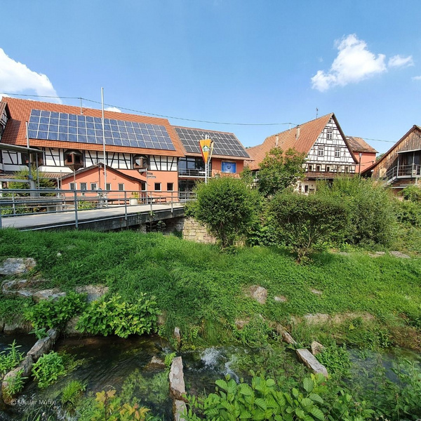 Gläserne Produktion im Jubiläumsjahr der Fessler-Mühle